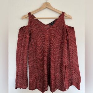 Beautiful and stunning texture blouse 🤎